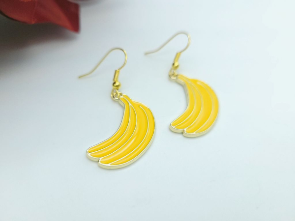 Bananen Ohrringe goldfarben